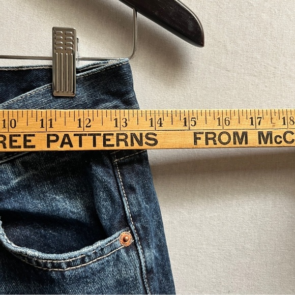 Zara Blue Slim Straight-Leg Jeans with High-Rise Waist Sz 4 - Picture 9 of 9